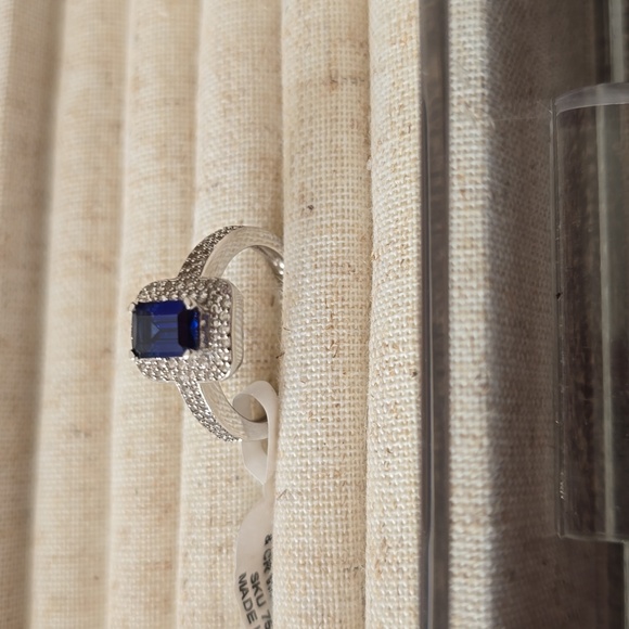 KOHL'S BRAND STERLING SILVER BLUE & WHITE LAB CREATED SAPPHIRE RING SIZE 7 - Picture 2 of 16
